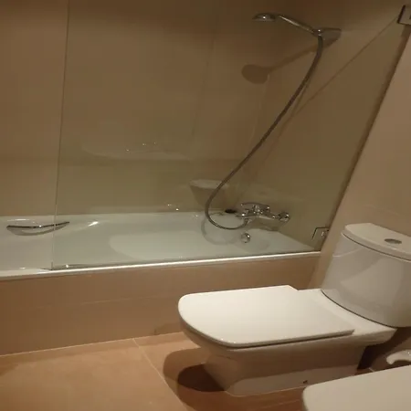 Retreat With Shared Pool * Pego